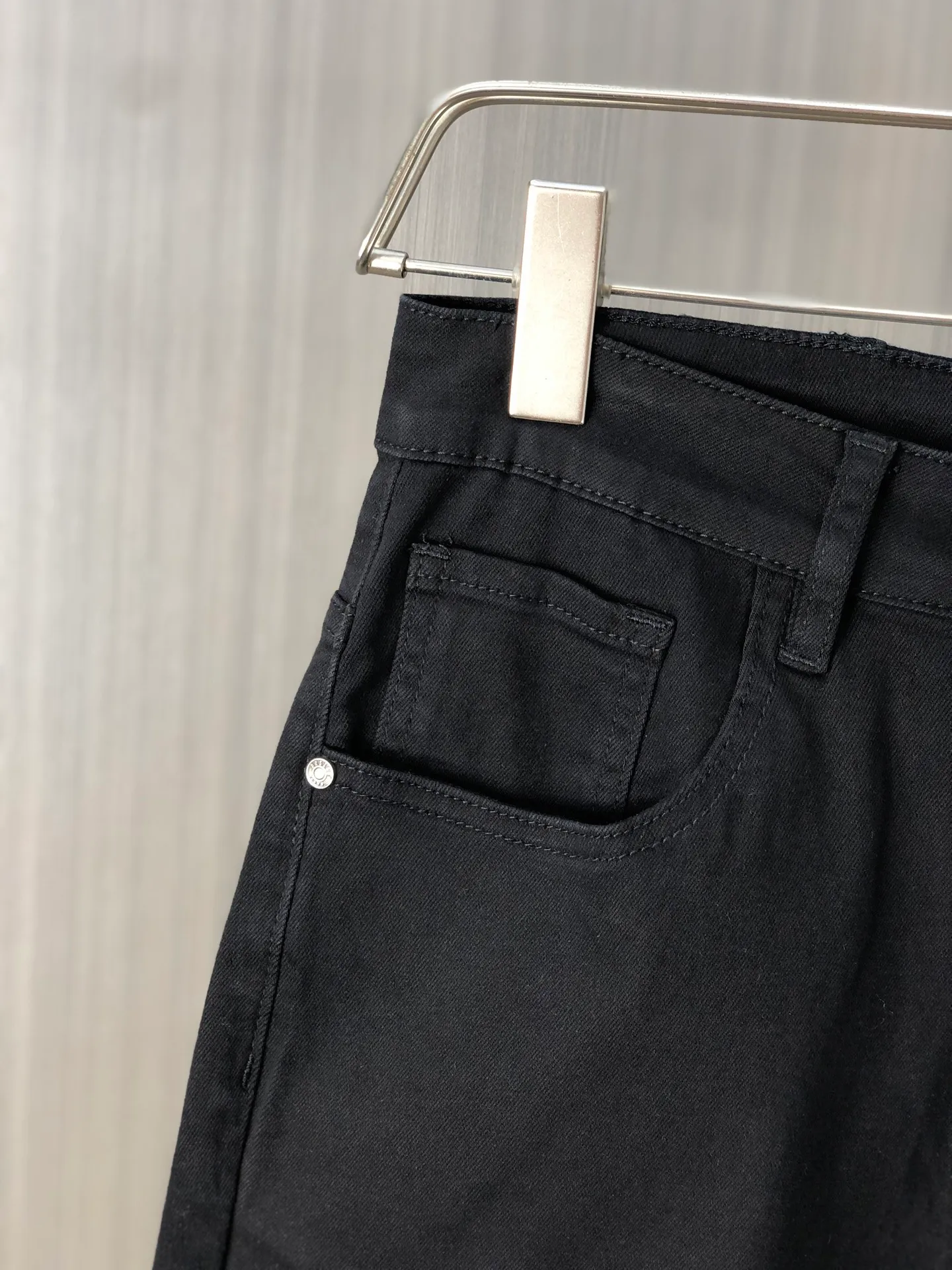 🌹2026ss New Arrival New Arrival ， ， ， 、 …… ，Genuine Leather 、 …… ！ ， ， Breathable， ，XD Quality， 。 Sizes：28-38（ 35 37）